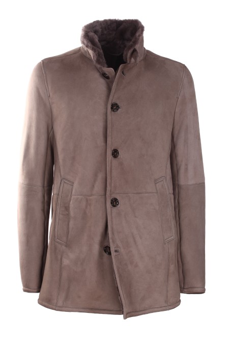 Shop GIMO'S  Giaccone: Gimo's giaccone in vera pelle di montone.
Chiusura con bottoni.
Regular fit.
Composizione: 100% montone.
Made in Italy.. 3310 12-817